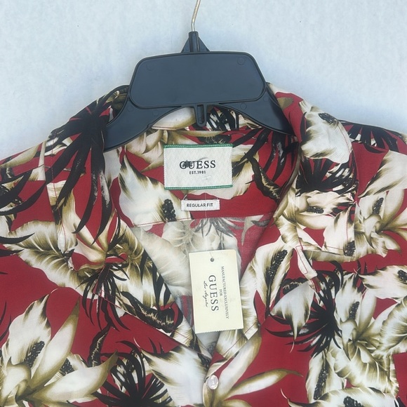New GUESS Men's Resort Shirt Regular Fit SZ XL - Picture 3 of 8